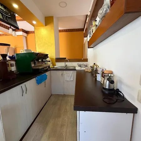 Otel Remanda Velipojë